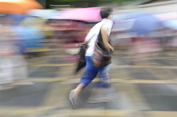 广州暴雨突袭，高考继续_91香蕉视频下载网站厂家